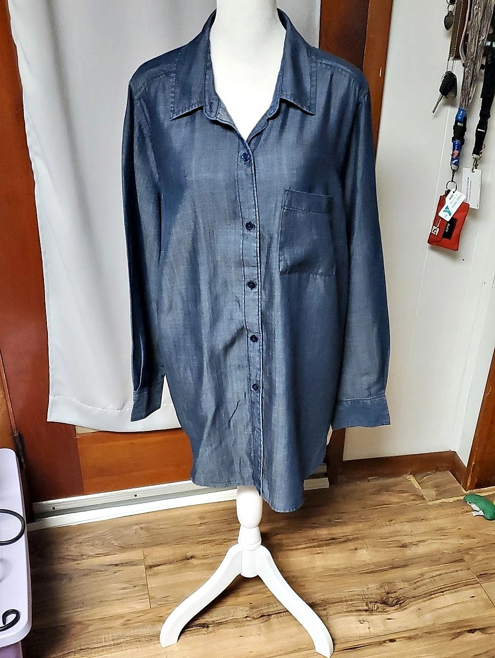 Liz Claiborne Denim Tunic Shirt Button Down Blue Size 0X NWT